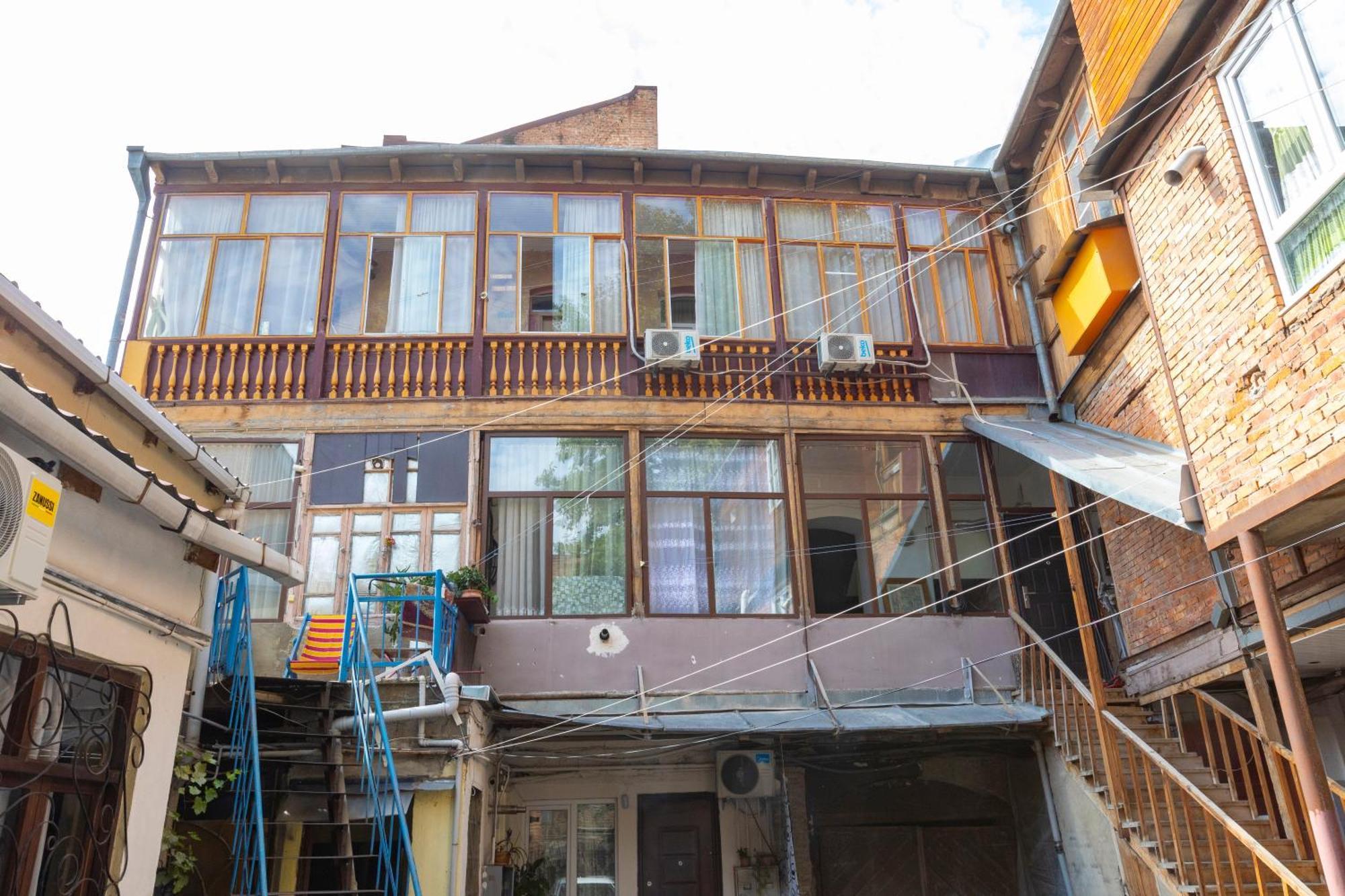 Homestay In Tbilisi Center Gm Ngoại thất bức ảnh