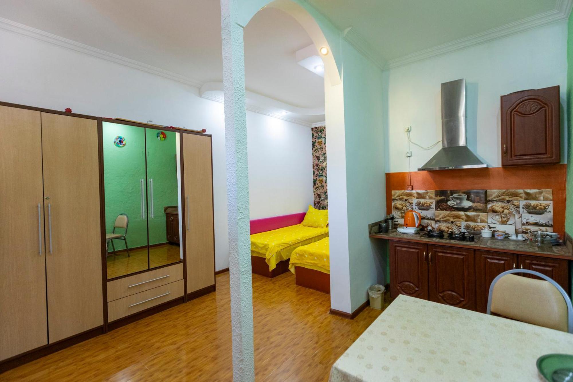 Homestay In Tbilisi Center Gm Ngoại thất bức ảnh