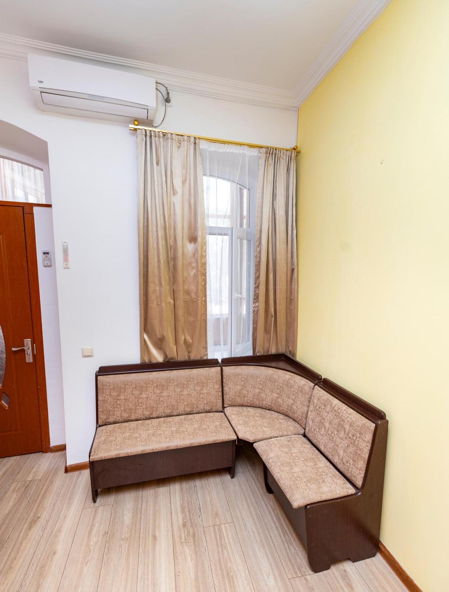 Homestay In Tbilisi Center Gm Ngoại thất bức ảnh