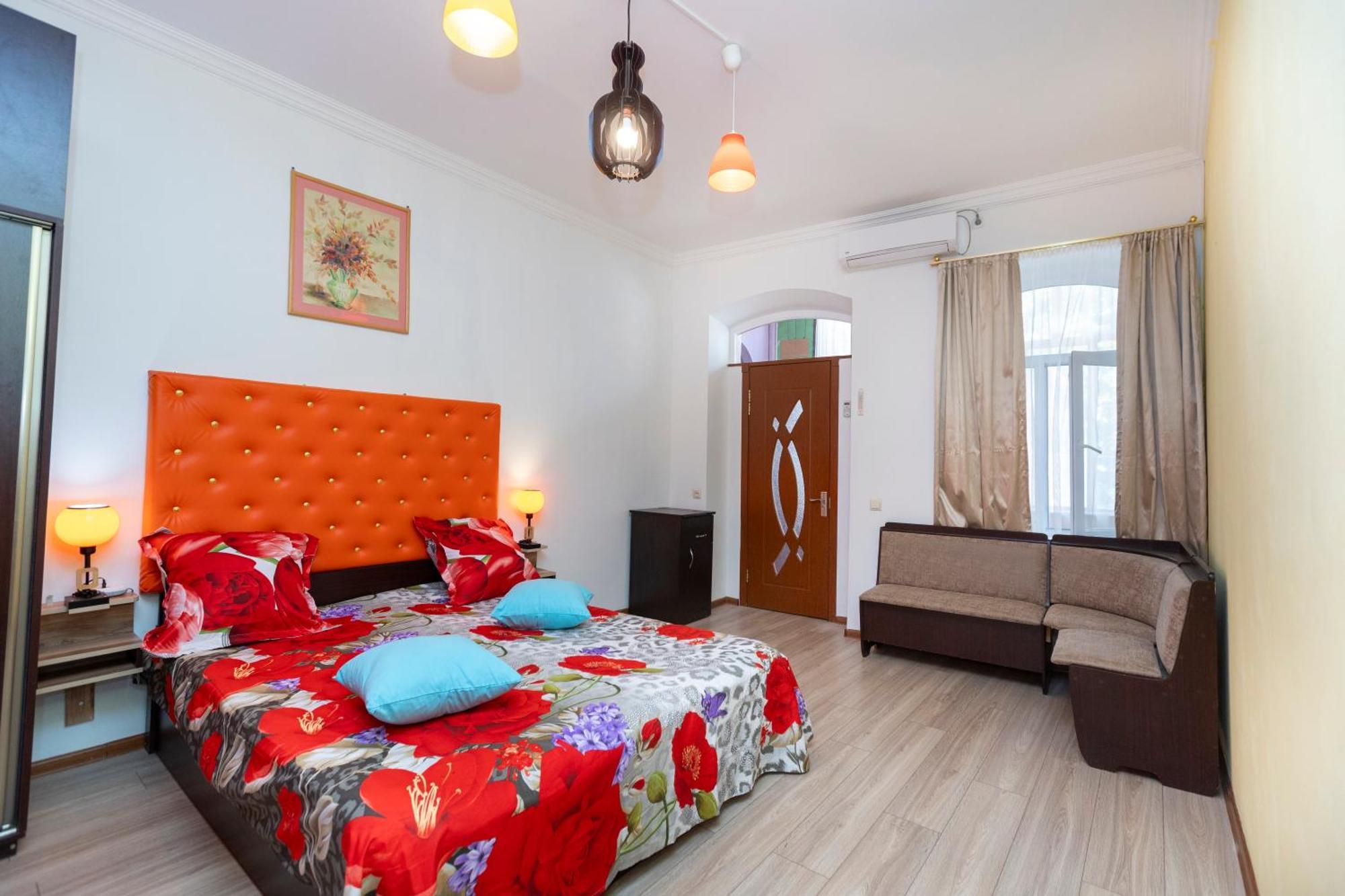 Homestay In Tbilisi Center Gm Ngoại thất bức ảnh